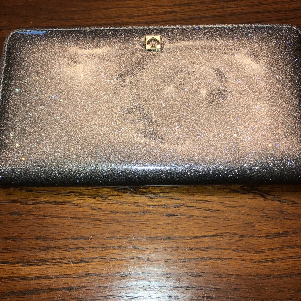 NWT Kate Spade Silver Sparkle Wallet